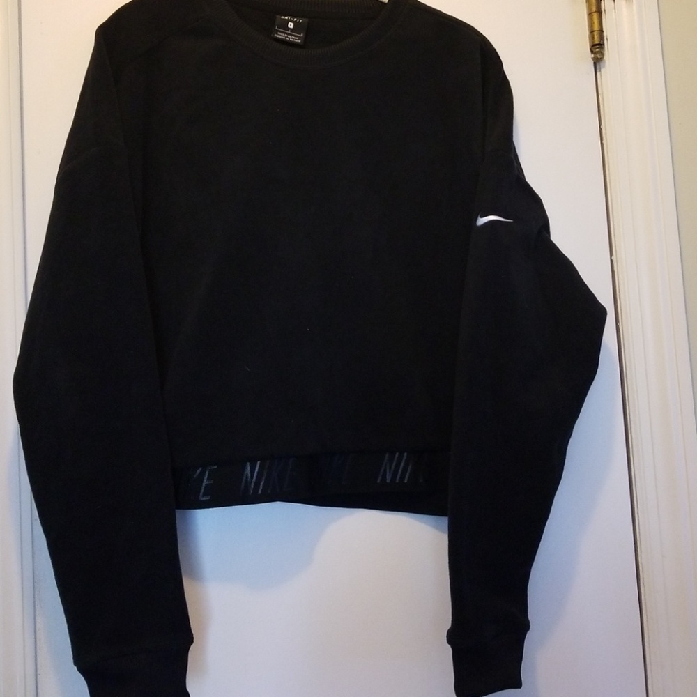 Nike Cropped Dri-Fit Pullover